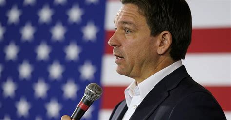 DeSantis’ campaign and allied super PAC face new concerns about legal conflicts, AP sources say